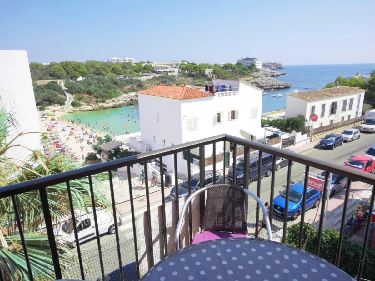 Lägenhet Apartamento Frente Al Mar En Portocolom *